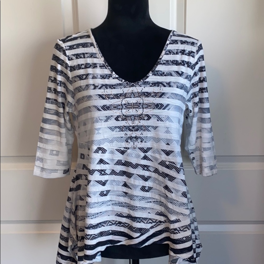 3/4 sleeve top